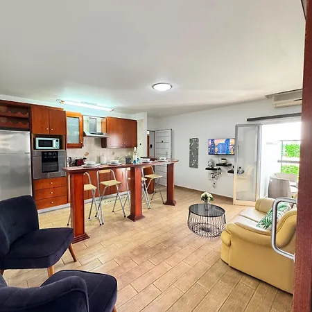 Gold Feather 2bedroom Center Location And Pool *