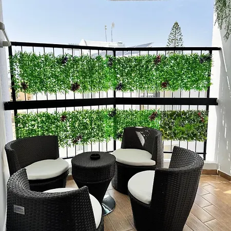 Gold Feather 2bedroom Center Location And Pool Апартаменты Айя-Напа