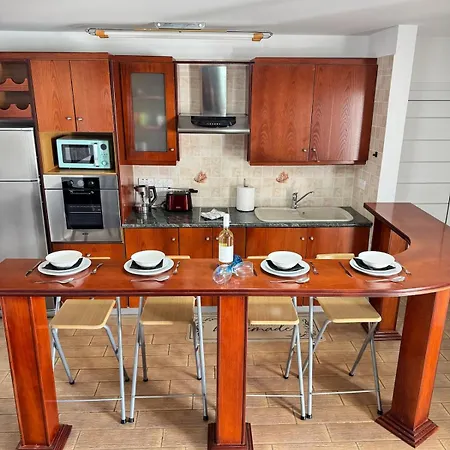 公寓 Gold Feather 2bedroom Center Location And Pool 圣纳帕