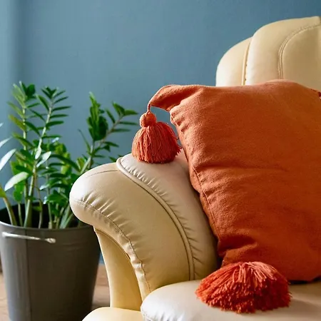 Gold Feather 2bedroom Center Location And Pool דירה *