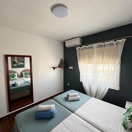 Gold Feather 2bedroom Center Location And Pool 圣纳帕