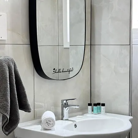 Gold Feather 2bedroom Center Location And Pool