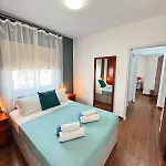 Gold Feather 2bedroom Center Location And Pool * Айя-Напа