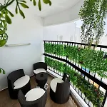 Gold Feather 2bedroom Center Location And Pool *